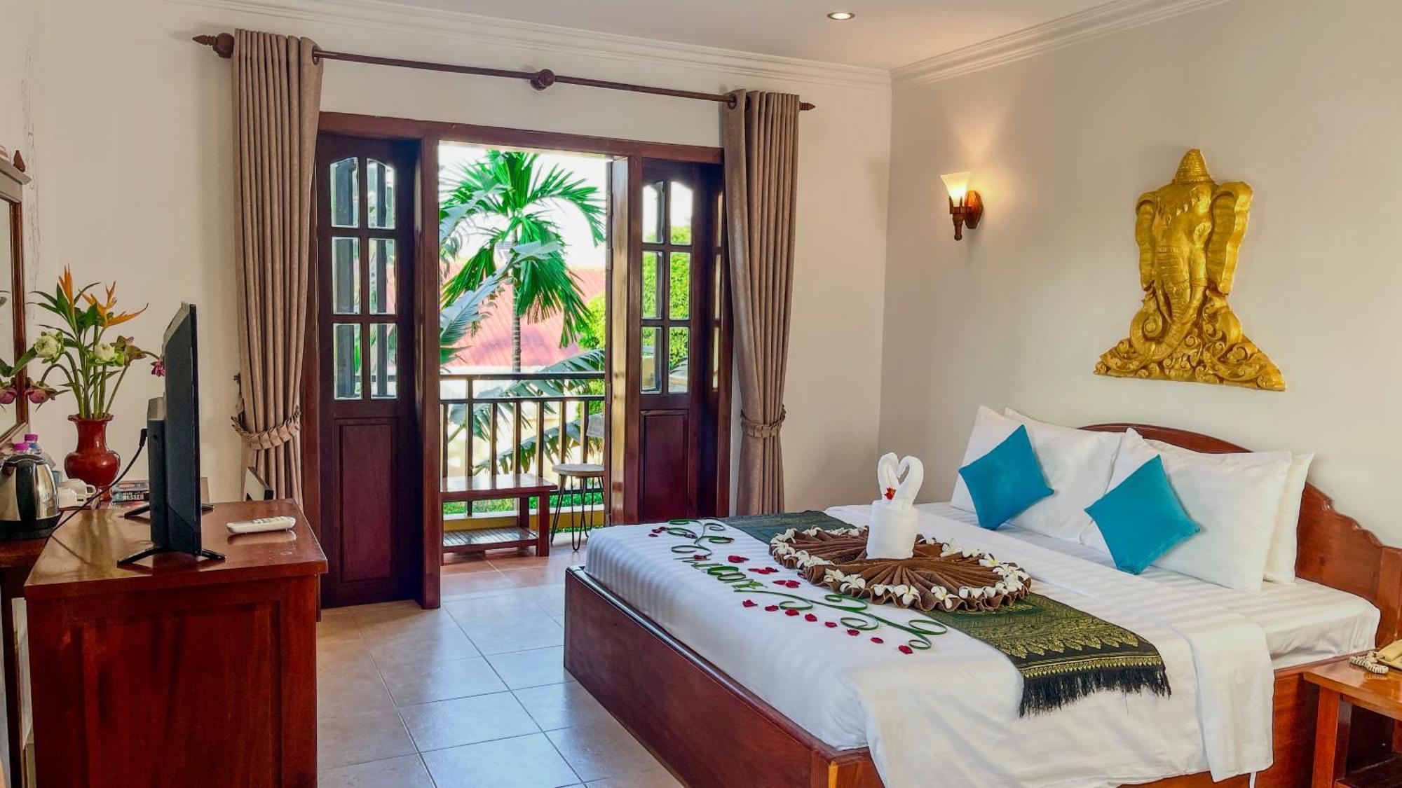Villa Indochine D'Angkor Siem Reap Exterior photo